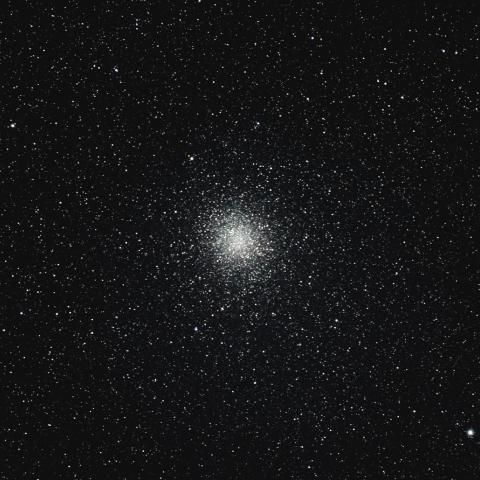 photo of the globular cluster m22